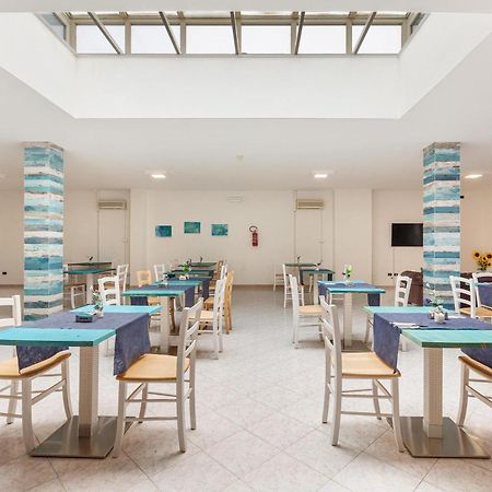 Hotel Il Riccio Porto Cesareo Εξωτερικό φωτογραφία