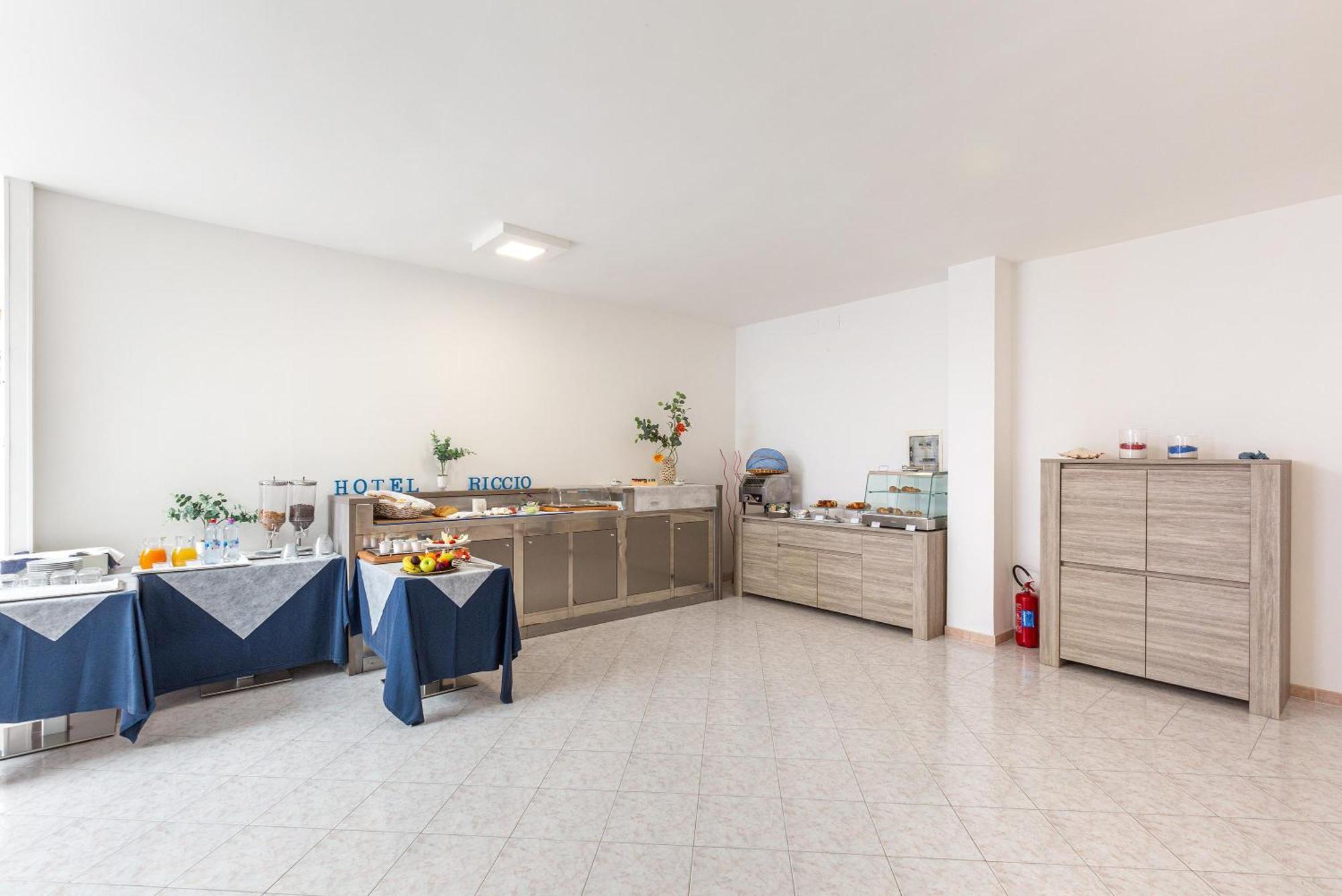 Hotel Il Riccio Porto Cesareo Εξωτερικό φωτογραφία